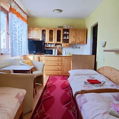 Homestay Machom Ошчадница Экстерьер фото