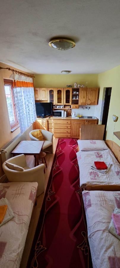 Homestay Machom Ошчадница Экстерьер фото